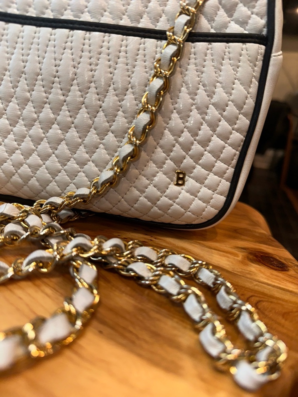 Bally Quilted Leather Camera Crossbody • White & Navy • Leather-Lined • Italy - Picture 3 of 15